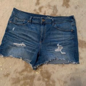 Women’s Jean short